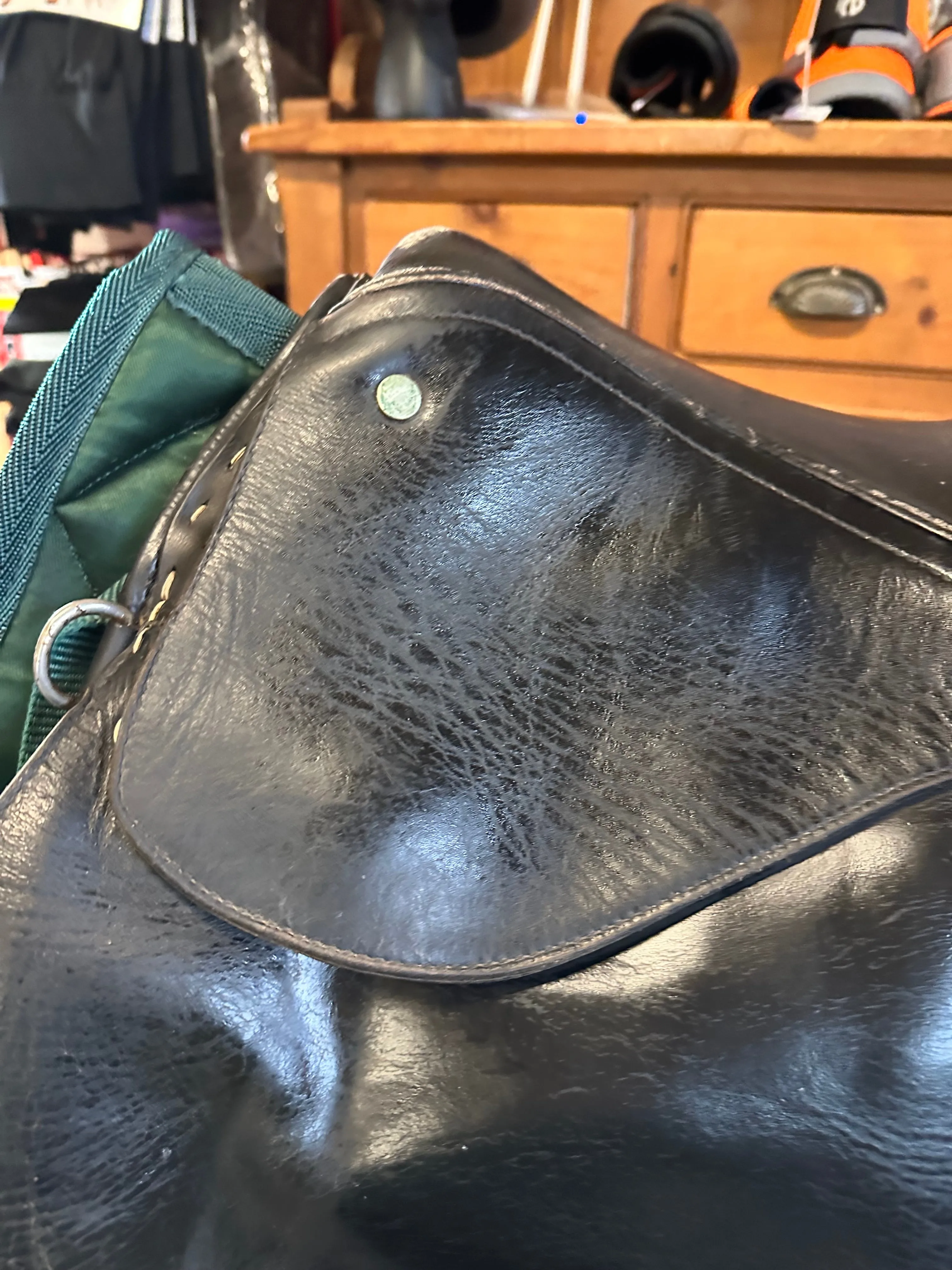 16” Black English Leather Saddle  Narrow / Medium Fit
