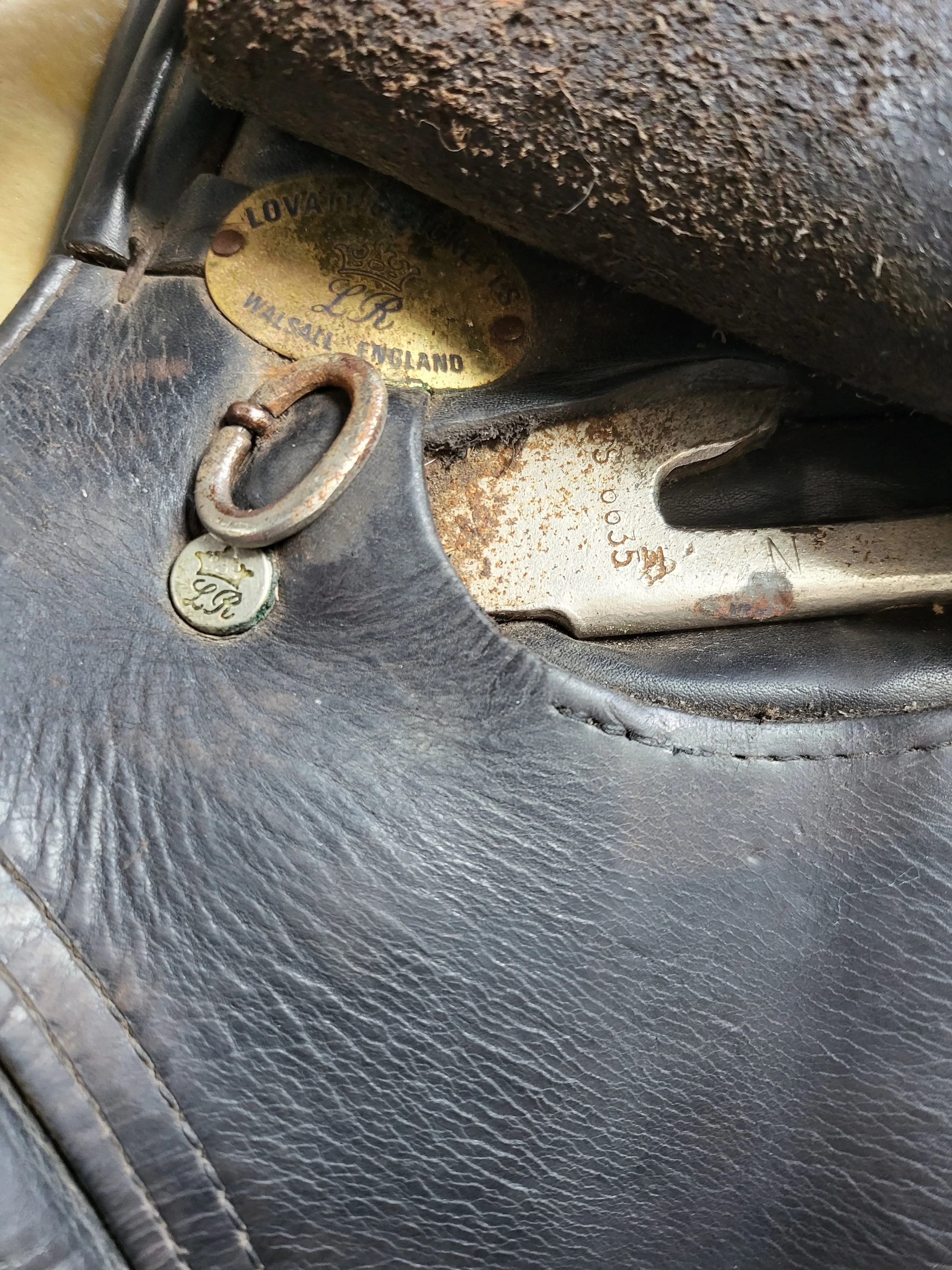 17.5" Lovatt and Rickett Gp saddle Narrow fit