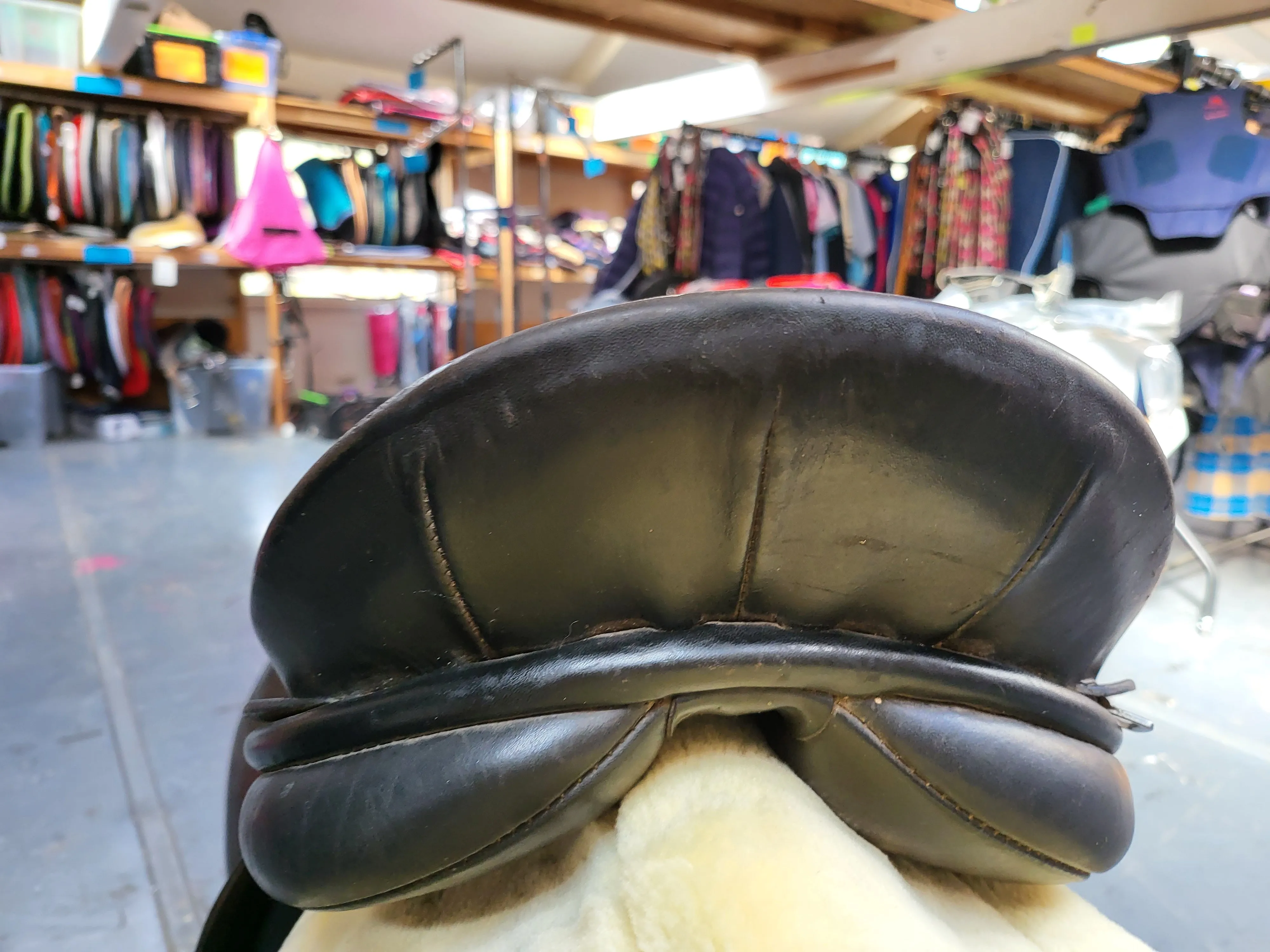 17.5" Lovatt and Rickett Gp saddle Narrow fit