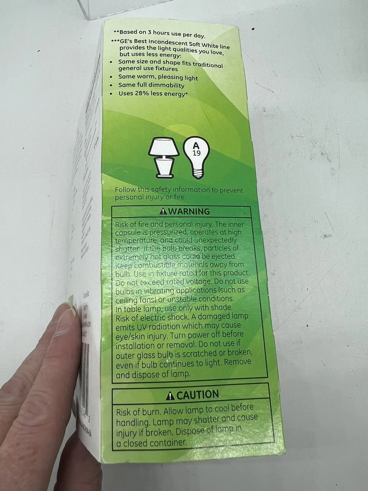 (4) GE Energy-Efficient 75w Soft White 53 Watt A19 15 Bulbs Total  66248