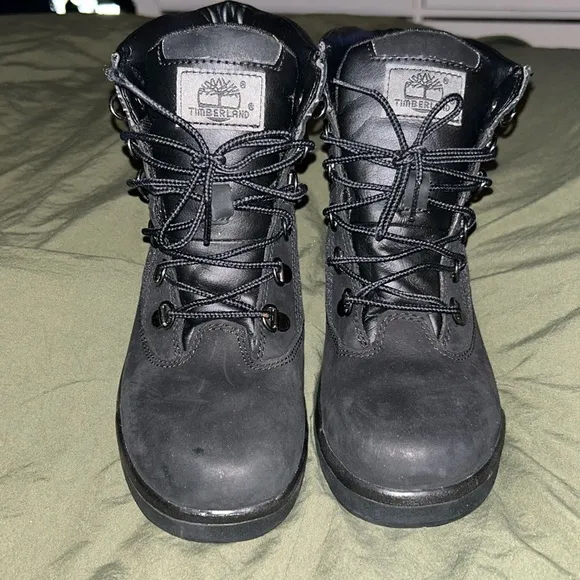 All black field timberlands never worn size 6 1/2