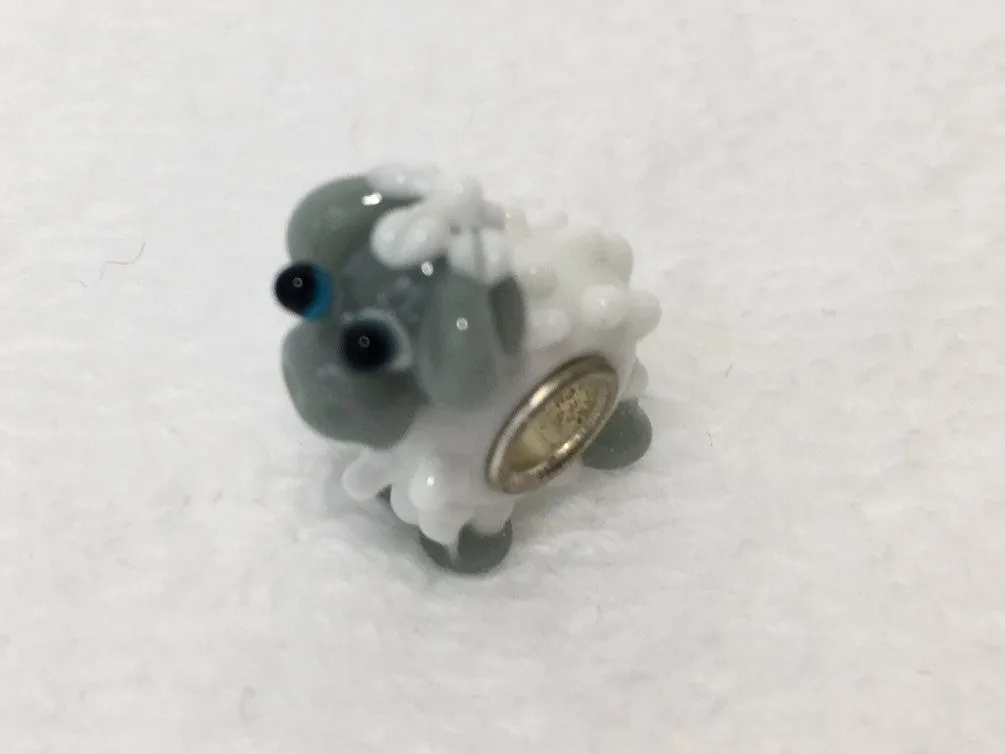 BAABAA SHEEP - European Lampwork Glass BAABAA SHEEP  Bead,