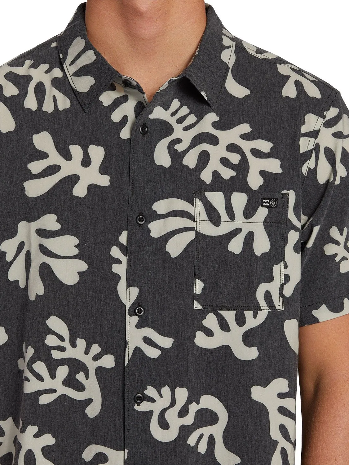 Billabong Men's Coral Garden Surftrek Woven Shirt