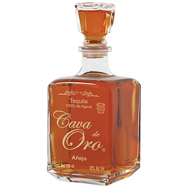 Cava De Oro Anejo 750 ml