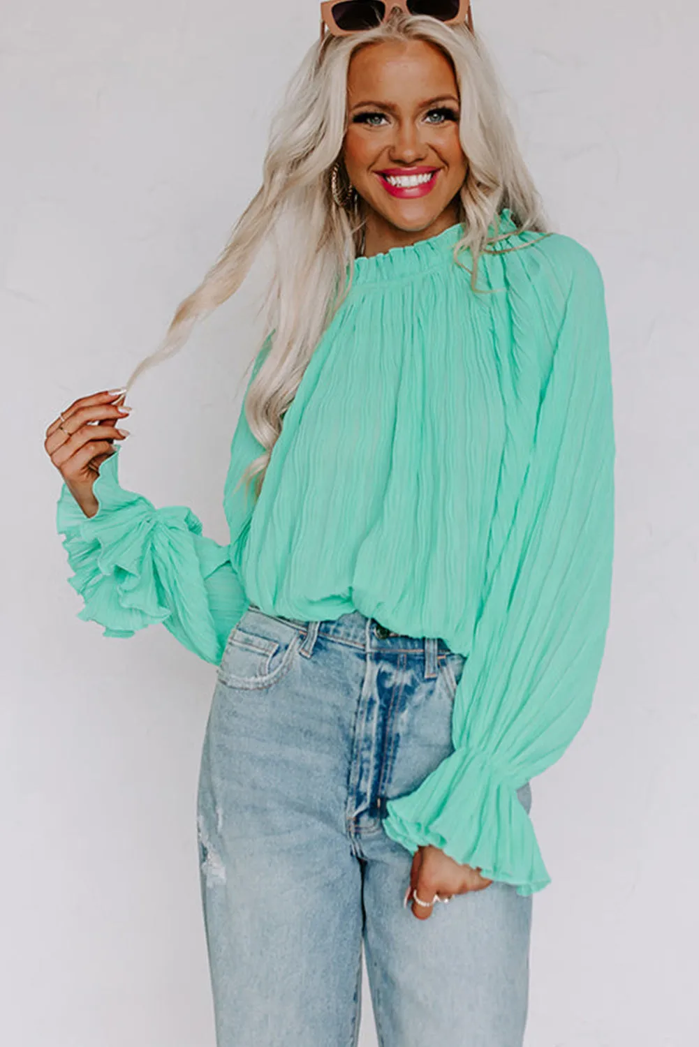 Green Striking Pleated Flared Cuff Long Sleeve Blouse