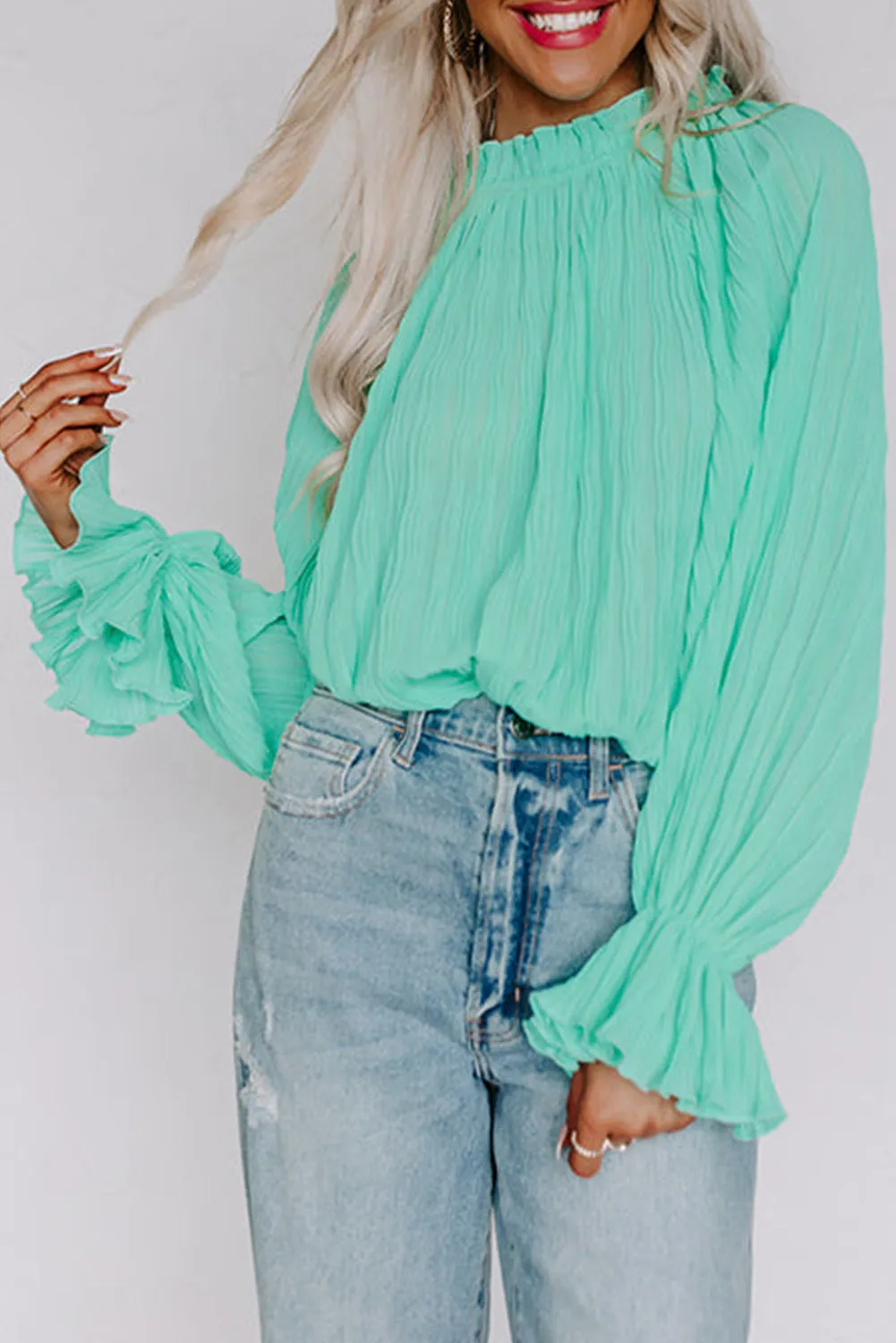 Green Striking Pleated Flared Cuff Long Sleeve Blouse