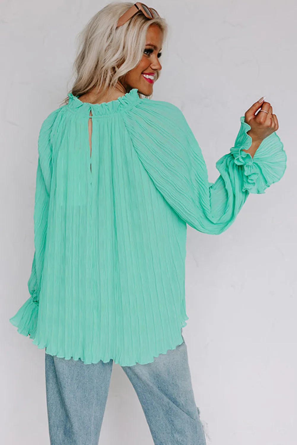 Green Striking Pleated Flared Cuff Long Sleeve Blouse