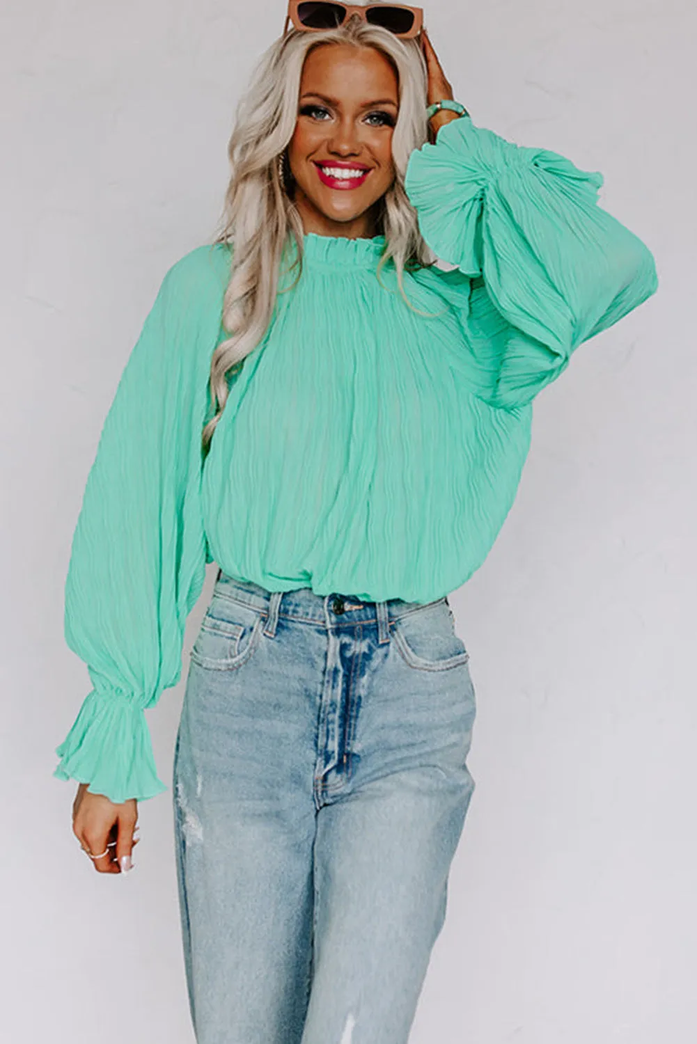 Green Striking Pleated Flared Cuff Long Sleeve Blouse