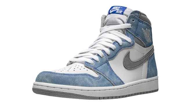 Jordan 1 Retro "Hyper Royal" (Worn)
