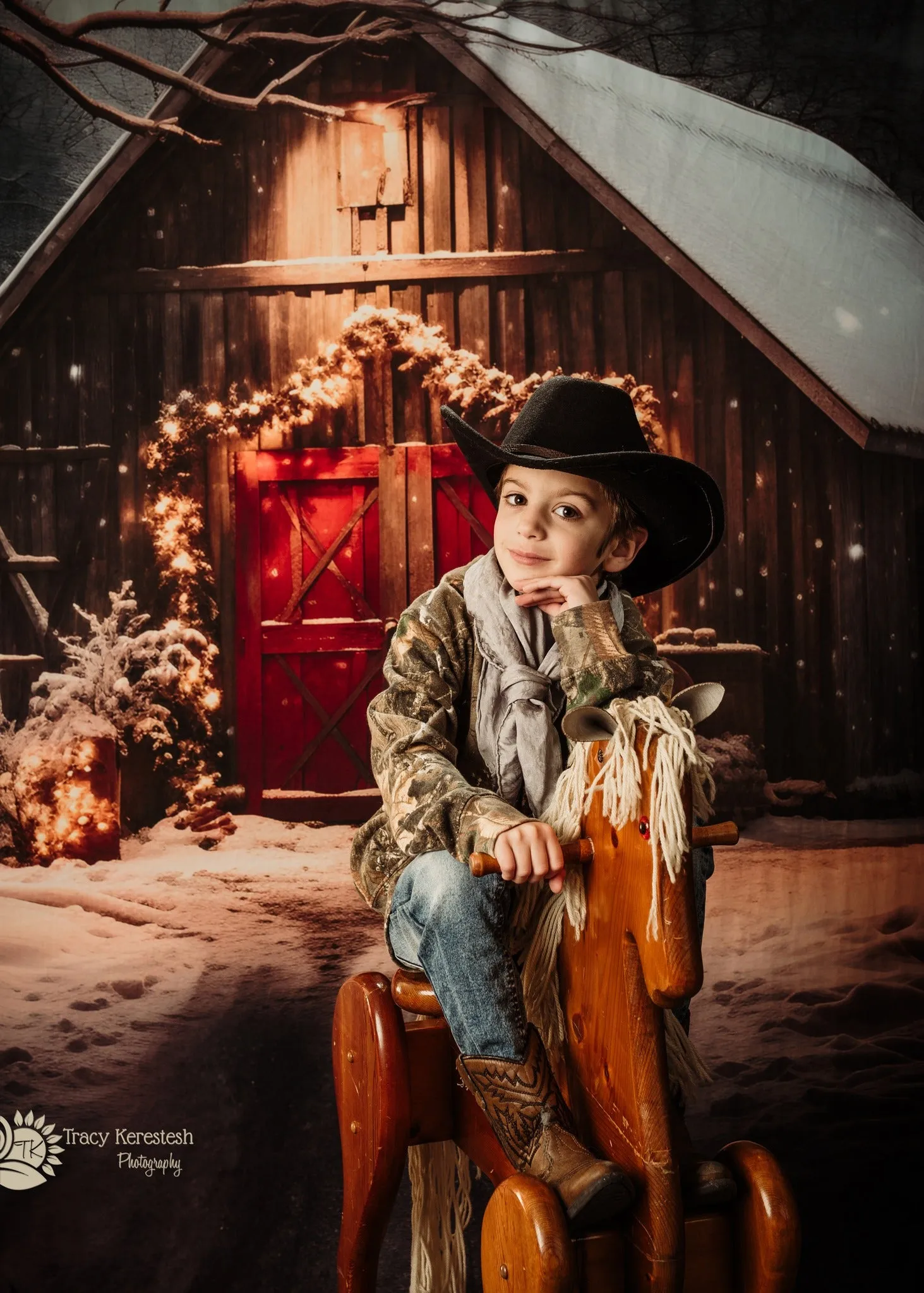 Kate Sweep Christmas Red Barn Night Backdrop for Photography