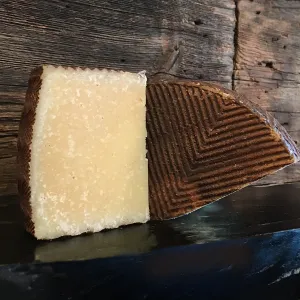 Manchego, Aged 12 Months (sheep)
