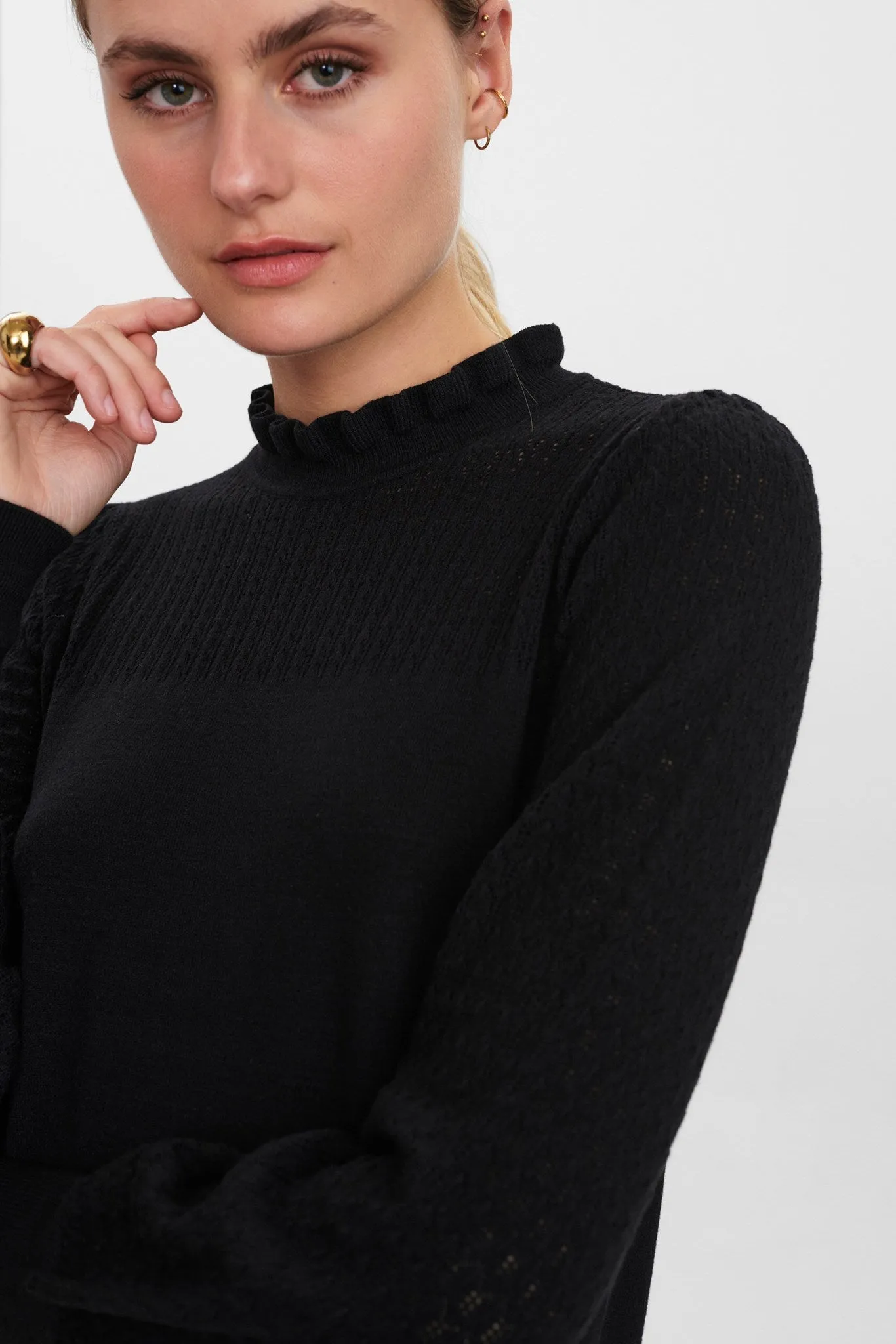NUCAMELA HIGH NECK - Caviar