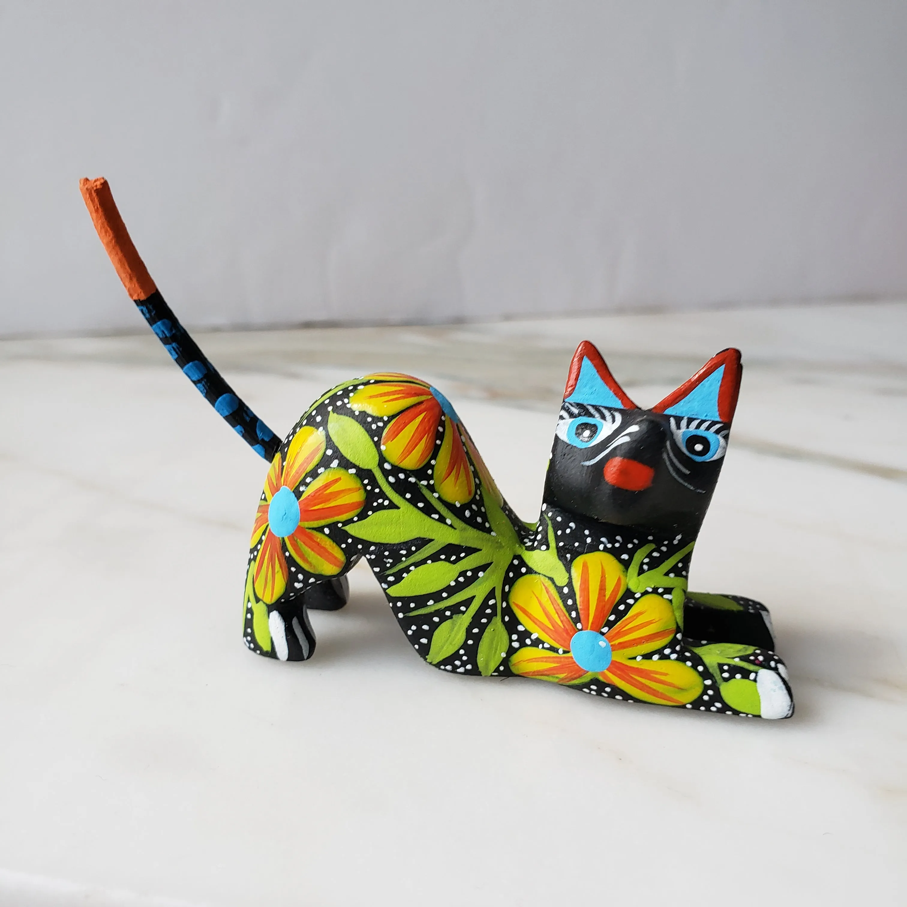 Oaxacan Alebrije Cat Mini Wood Carving Mexican Hand Painted