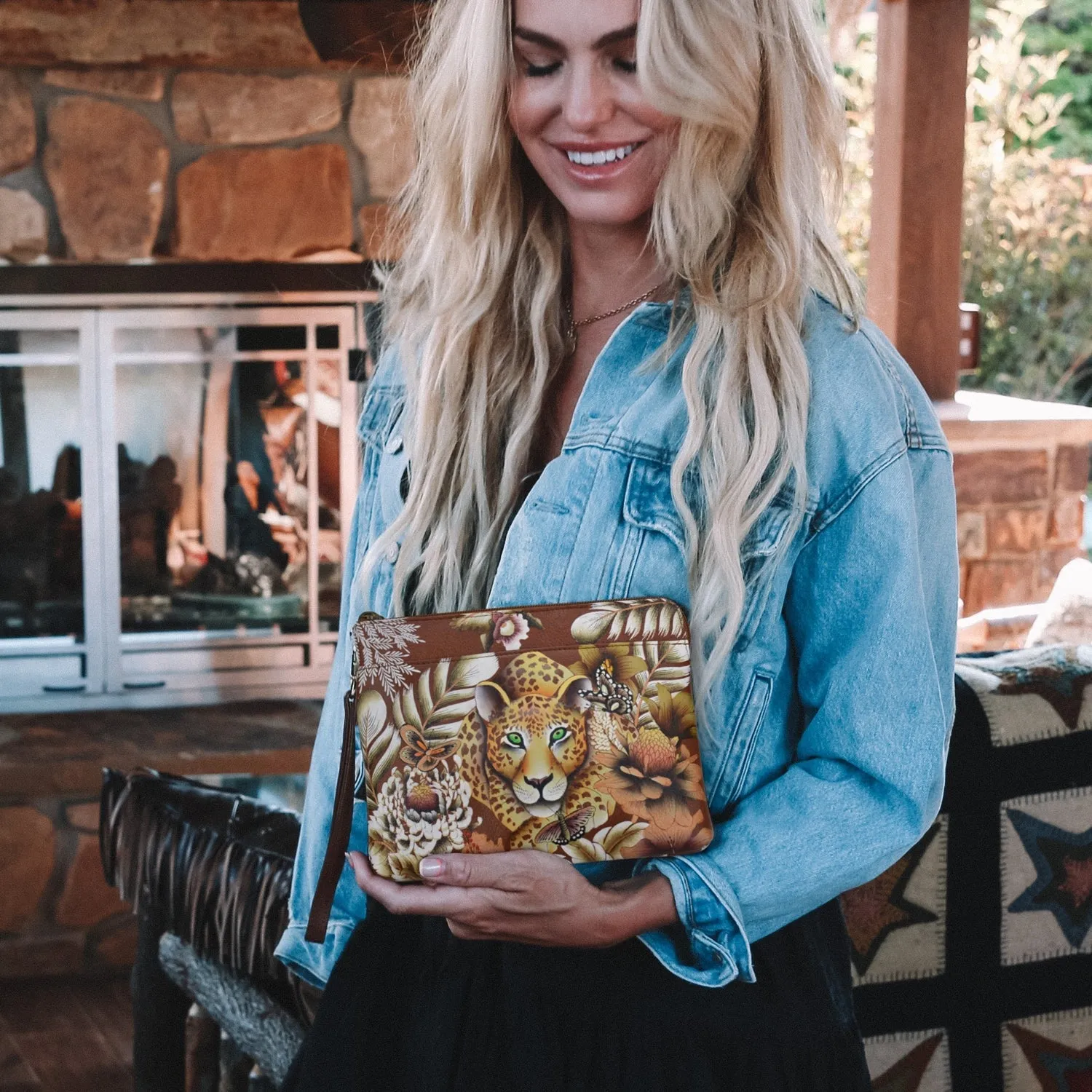 Refined Urgent clearance Three-in-One Clutch - 667
