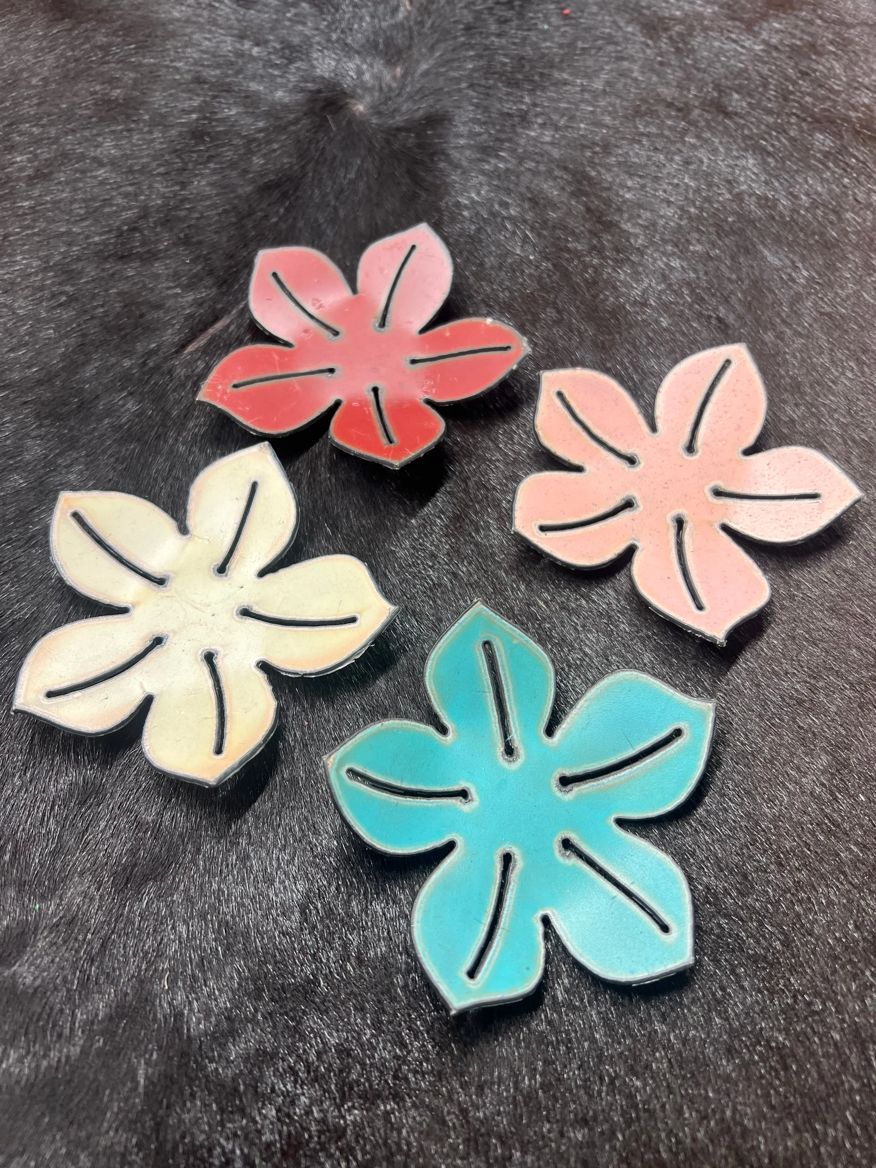 Rustic Metal Flower Magnet iron Jewel
