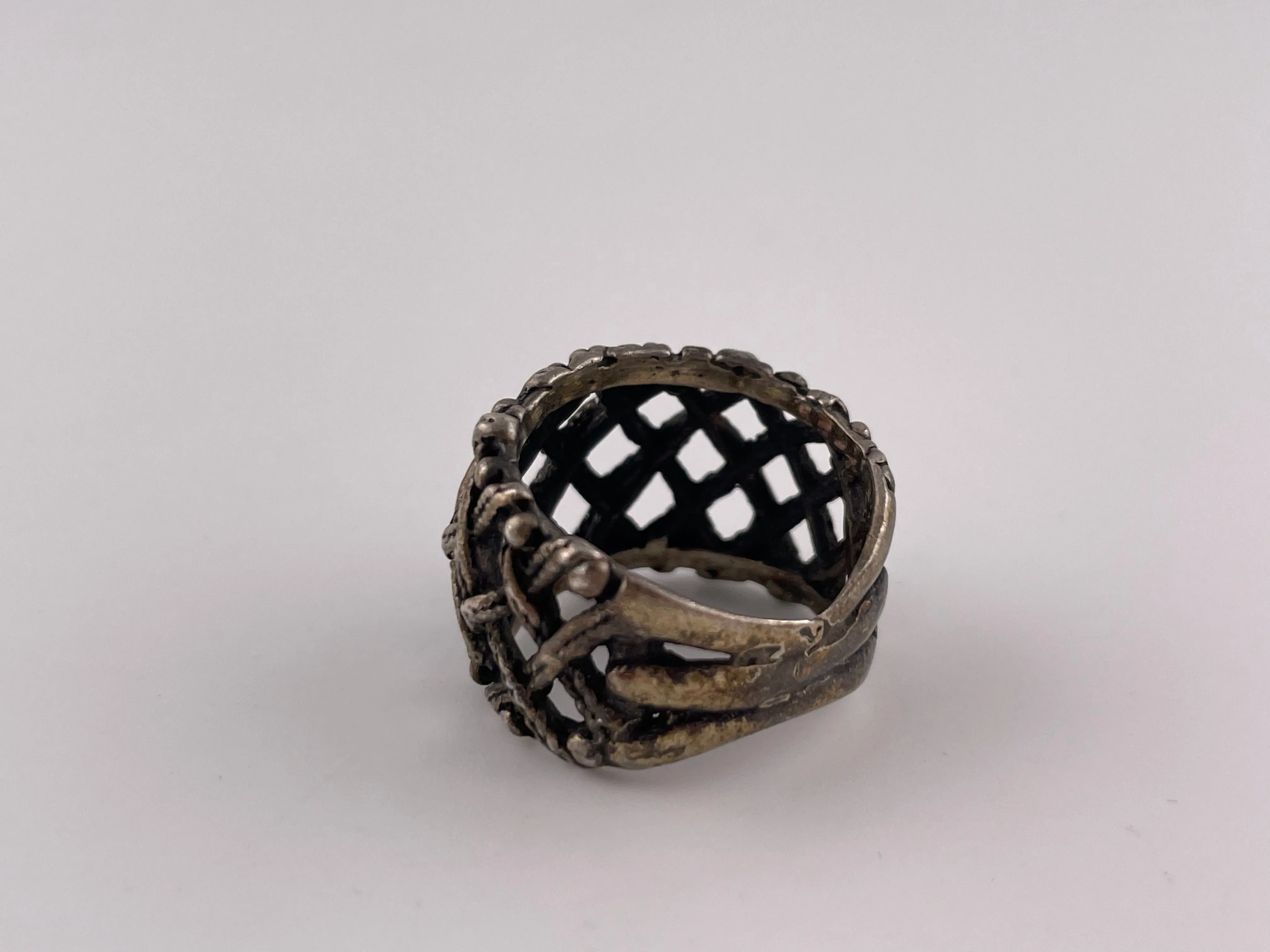 size 6.5 sterling silver stoneless woven ring