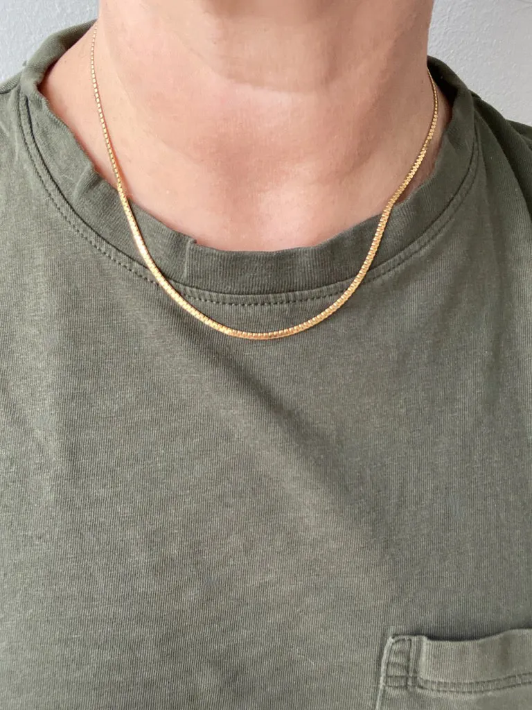 Sleek Italian vintage chain- 18k gold zigzag link necklace - 16.5 inch length