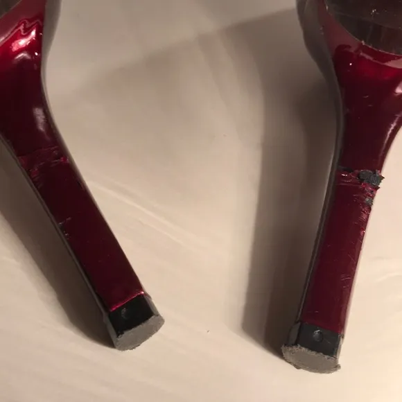 Stuart Weitzman “Gently Worn” Maroon Pumps