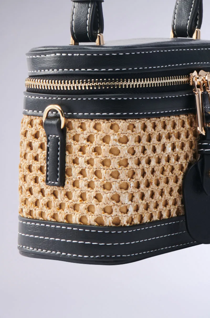 TAKE ME OUT WICKER PURSE