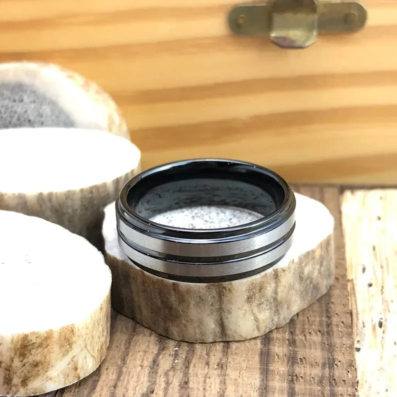 The Momentum | Men's Black and Silver Ring