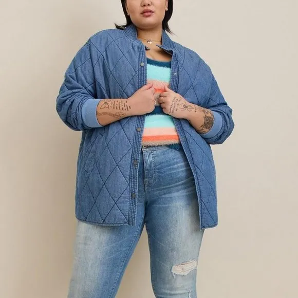 Torrid-Jacket 6X Chambray Blue Denim Quilted Coat Shacket Pockets Fall Plus Size