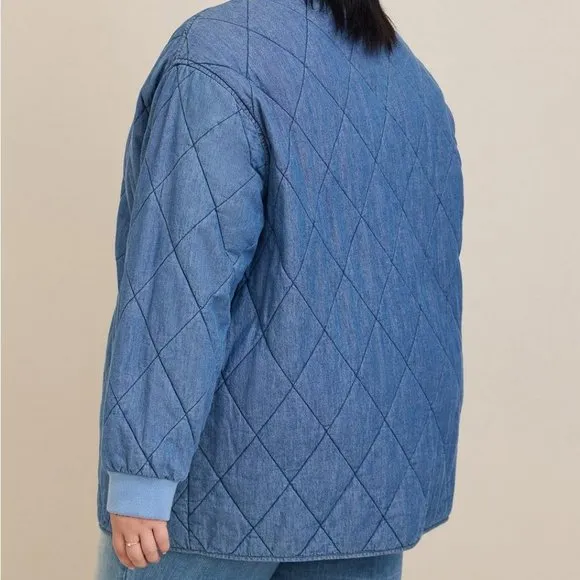Torrid-Jacket 6X Chambray Blue Denim Quilted Coat Shacket Pockets Fall Plus Size