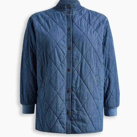Torrid-Jacket 6X Chambray Blue Denim Quilted Coat Shacket Pockets Fall Plus Size