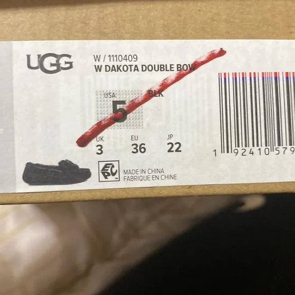 uggs never worn!