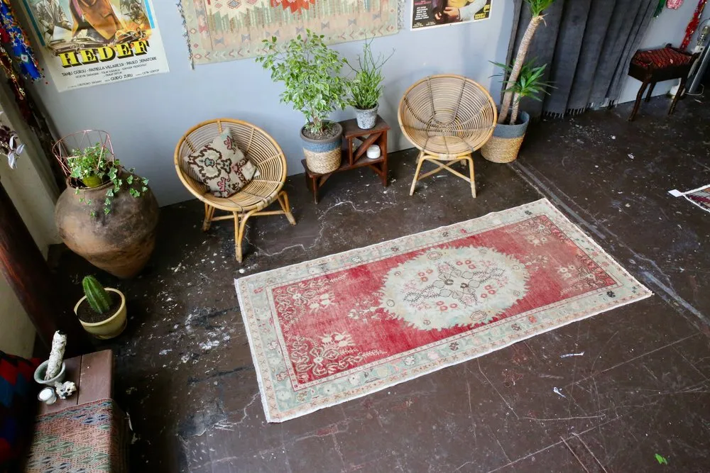 Vintage Southern Anatolian Faded Turkish rug 3.5ftx7.7ft